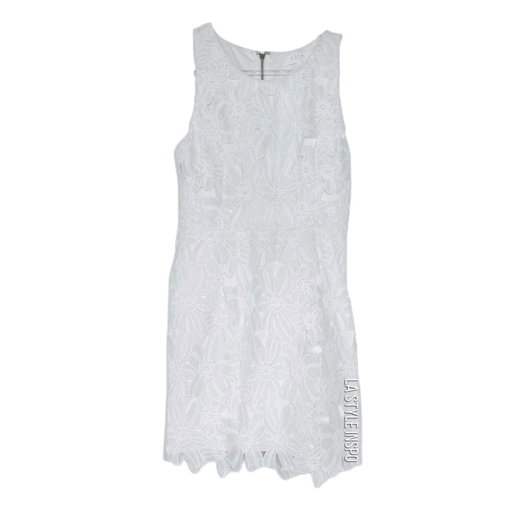 ASTR The Label White Lace Floral Mini Dress Size Medium