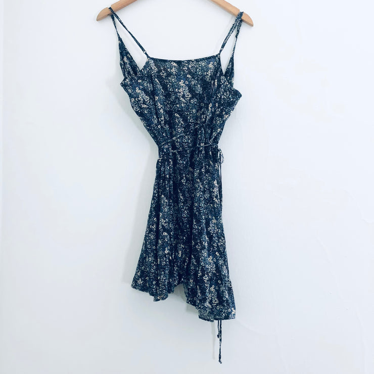 Free People Wrap Dress Ruffled Edge Size Small
