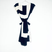 Alice + Olivia White and black Casual Dress Size Small